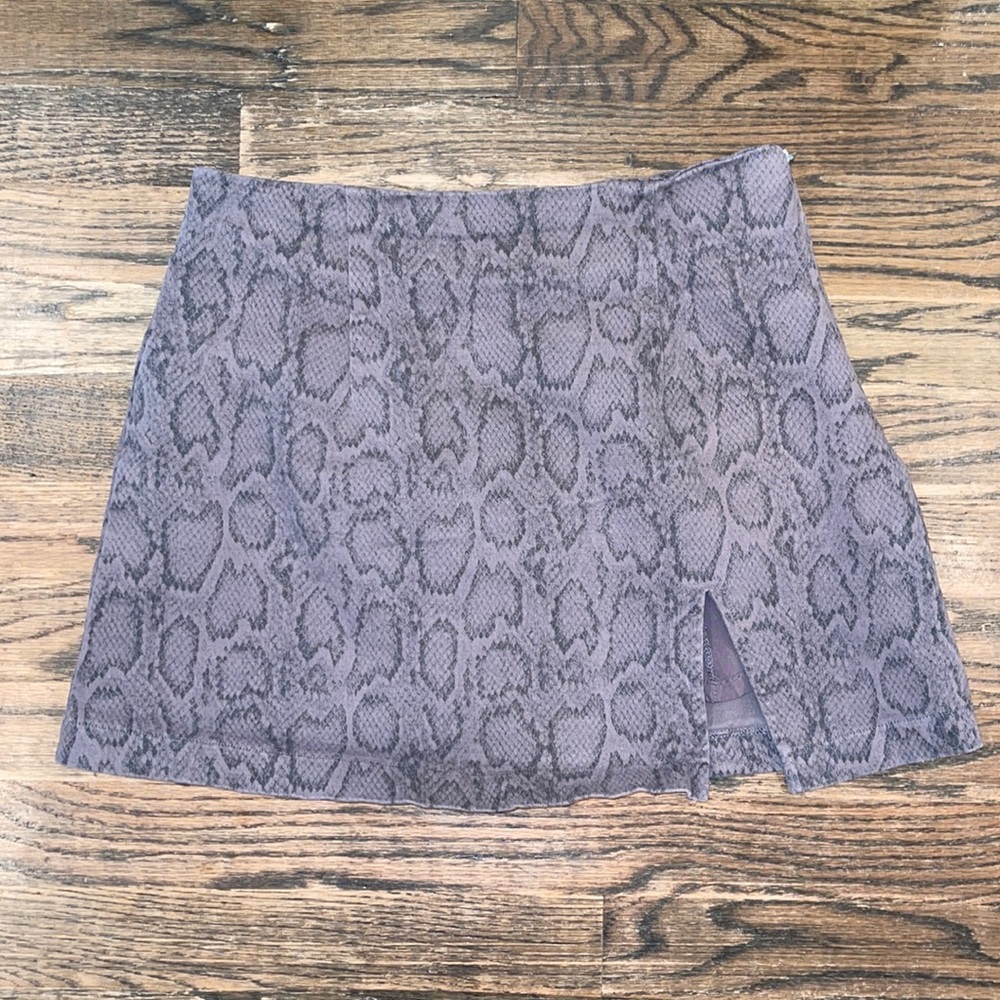 Womens Olivaceous Skirt